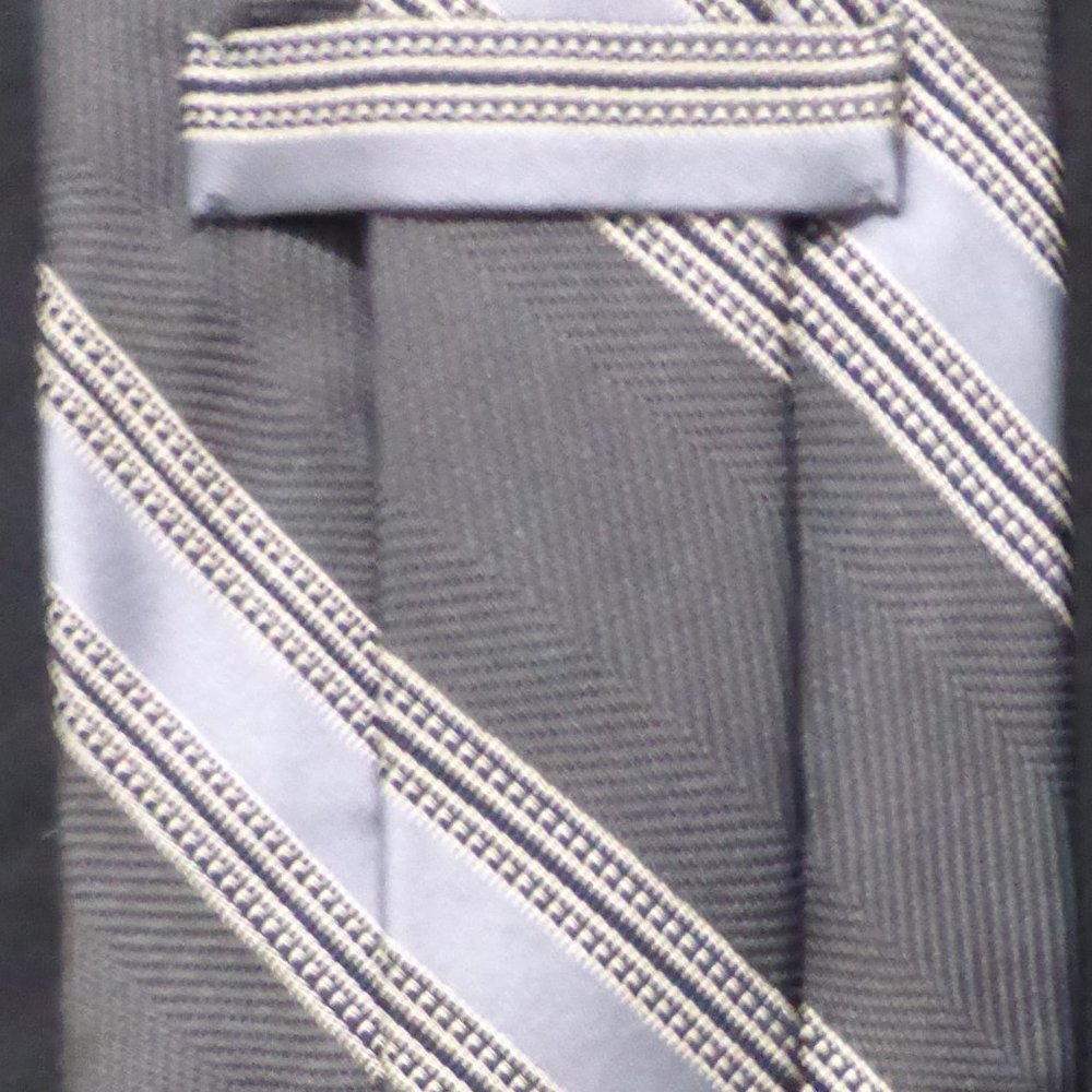 Ike Behar New York, 100% imported silk, necktie, Made In the USA